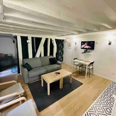 Appartement - Opera - Place De La Madeleine - Saint Martin - 4 Pers Paris Exteriör bild